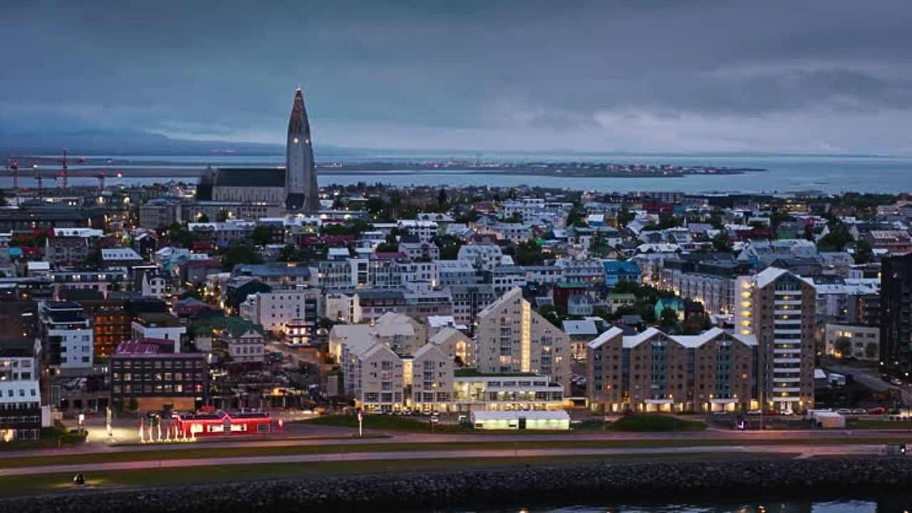 Alaska Airlines Office in Deadhorse, Alaska