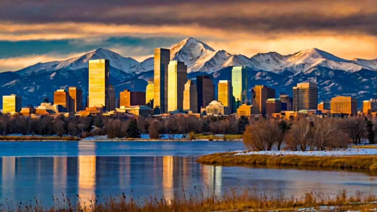 Horizon Air Mammoth Lakes Office in California