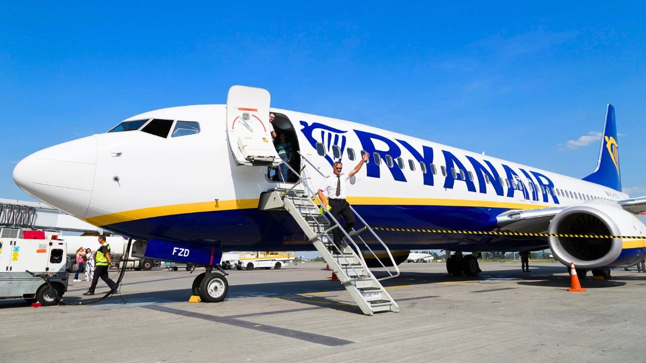 Where Does Ryanair Fly? Updated List of Routes & Airports