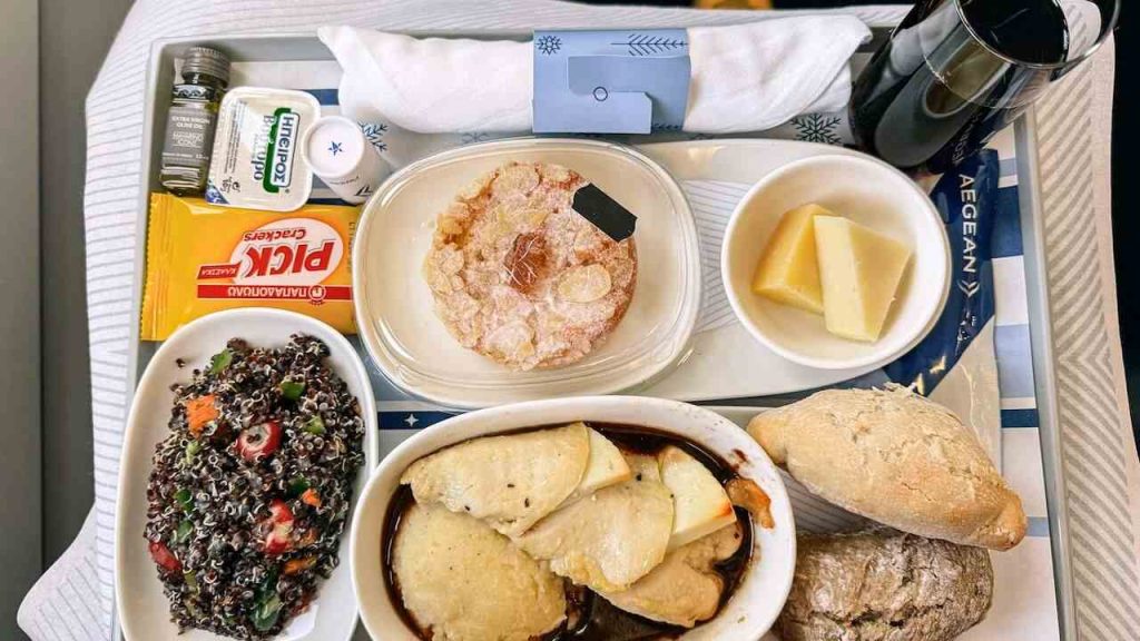 What FoodDrink Options Can be Expected at Aegean Business Class