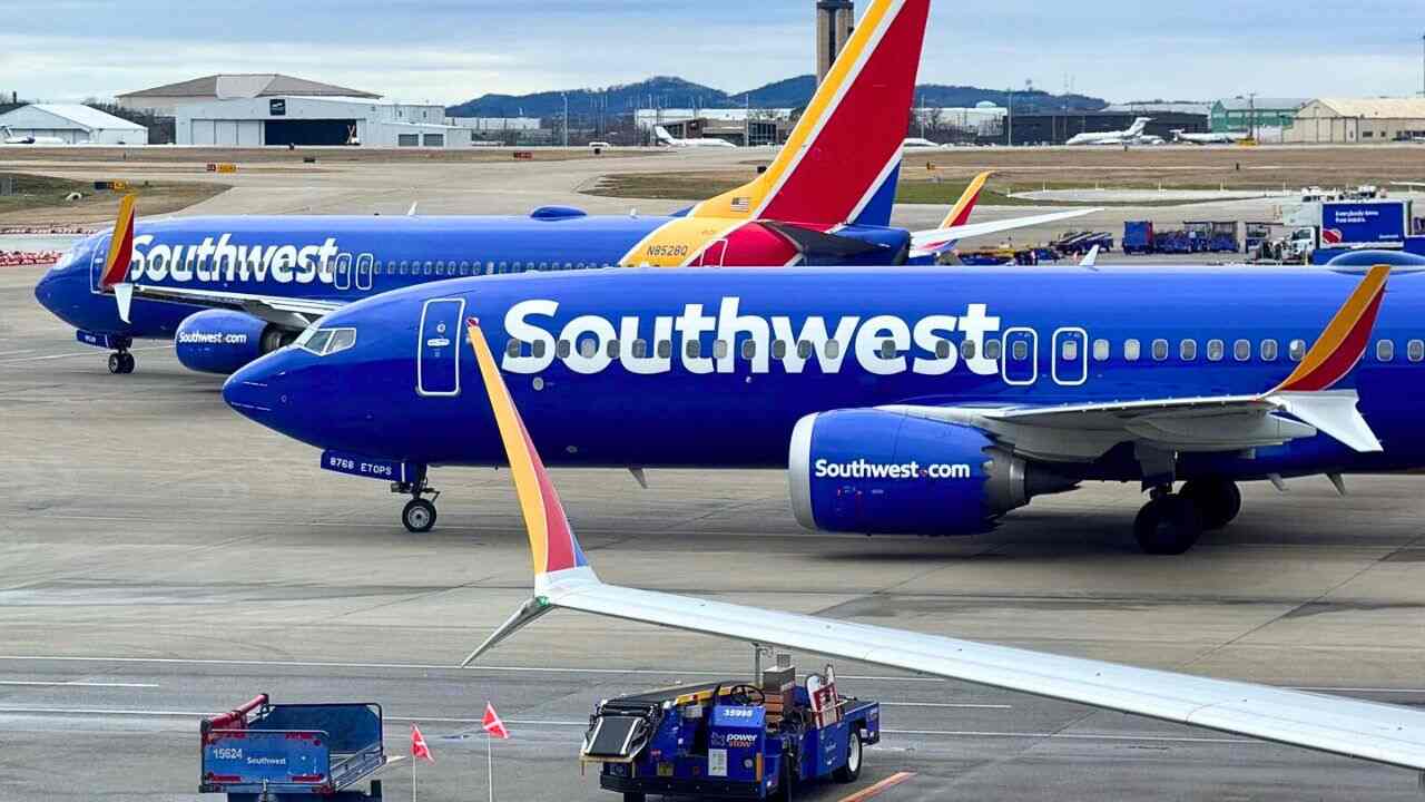 When Does Southwest Airlines Have Sales? (Full Guide)