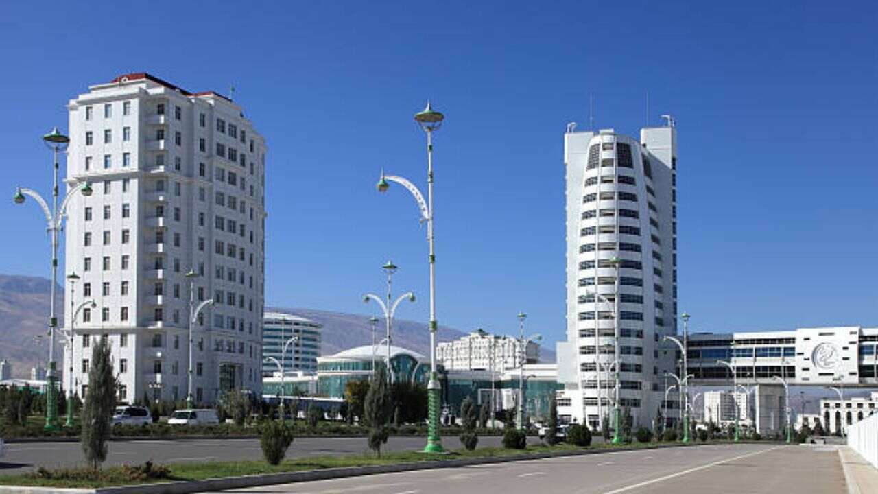 Azerbaijan Airlines Turkmenbasy Office in Turkmenistan